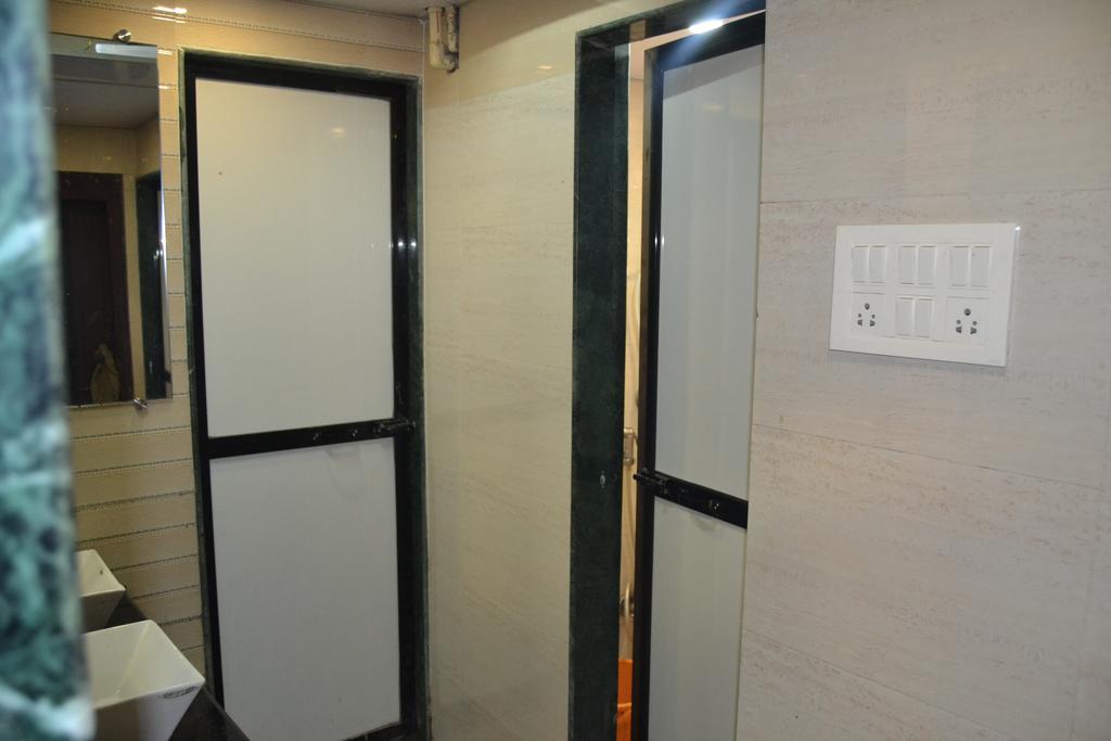 Zahra Guest House Mumbai Exteriör bild